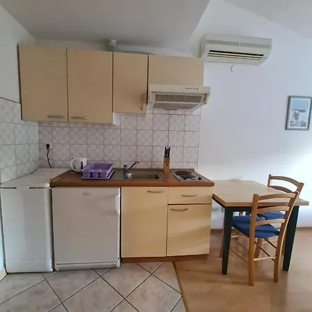 Emily Apartment Pula